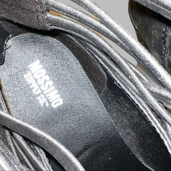 Mossimo very nice barely used condition black strappy crossed ankle boots! - Picture 9 of 12